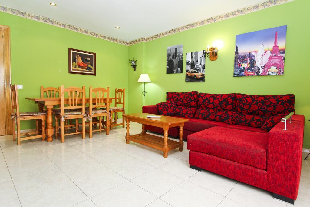 Mar Pineda Planet Costa Dorada Apartment La Pineda Room photo