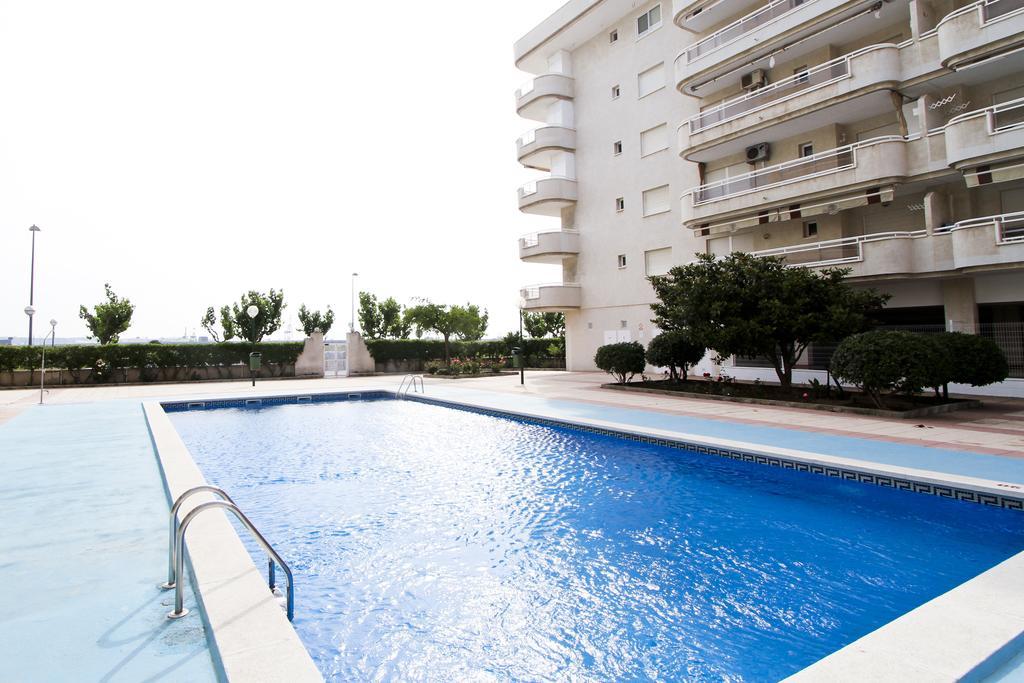 Mar Pineda Planet Costa Dorada Apartment La Pineda Room photo